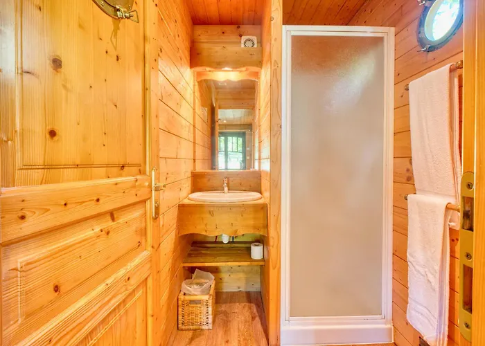 La Roulotte Jaune * Monsac